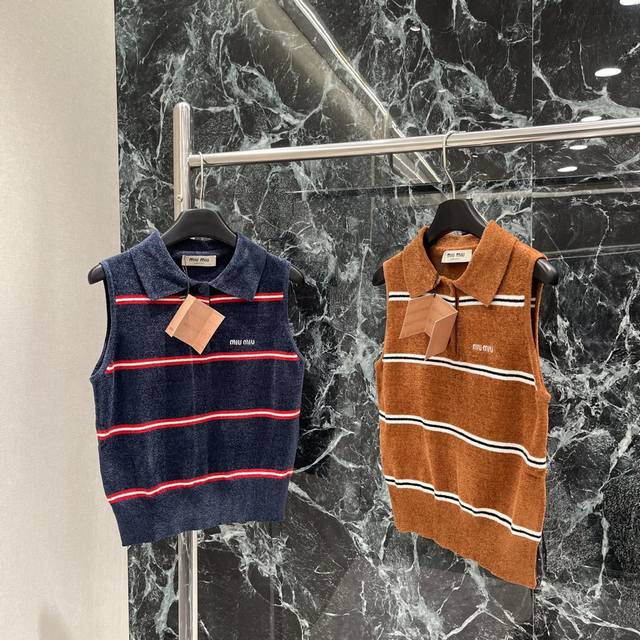 Miu 25 early autumn new striped lapel knitted vest with fine density and clear w
