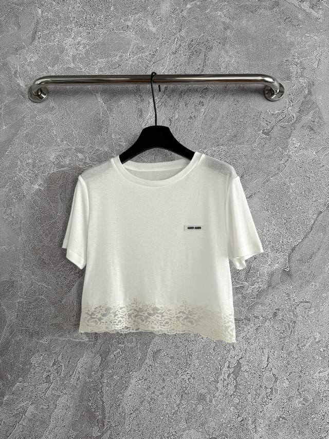 In stock, model number 4P. Lace embroidered T-shirt. Micro-logo ribbed jersey co