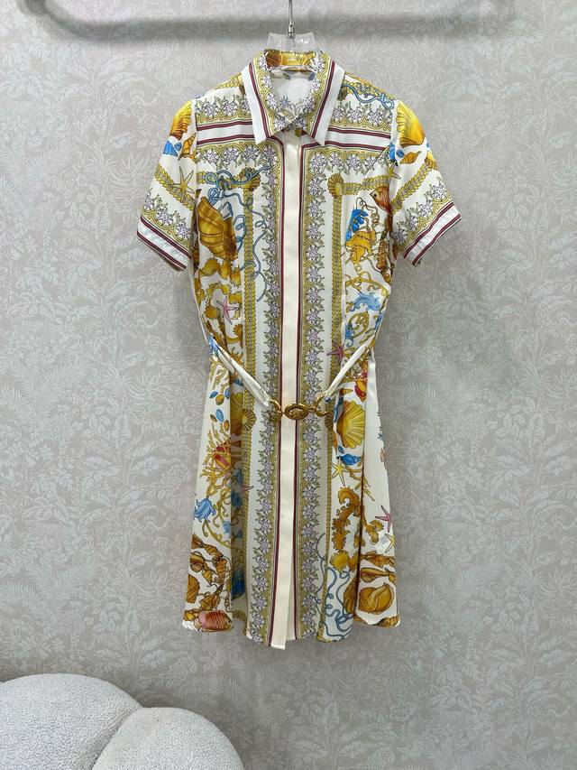 Versac*25 new short-sleeved floral dress with classic Medusa gold accents and a
