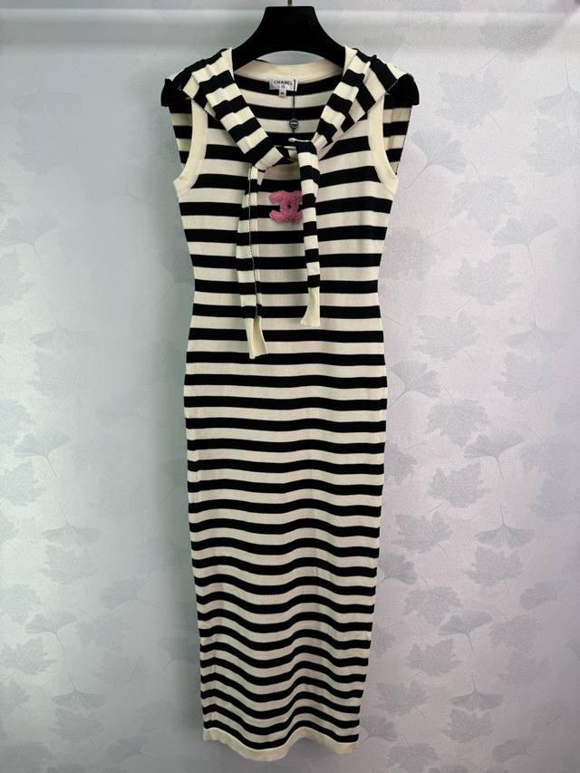 Chane*'s latest 2025 Early Fall collection! Striped shawl knitted vest dress! Cu