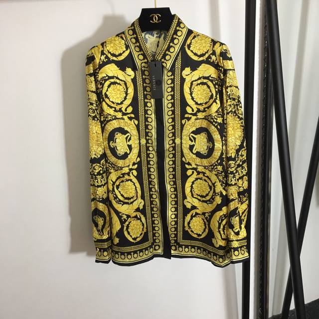 Style 7101 Versac's newest symmetrical retro floral print lapel long-sleeved shi