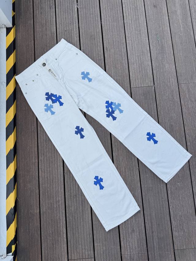 Top version, different from the market currency Comehearts white pants and blue