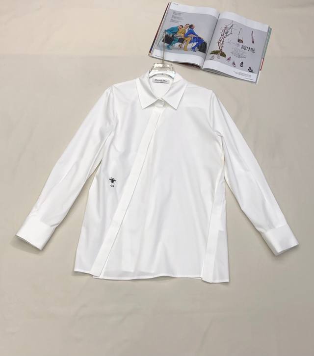 4Io* 25Ss new shirt button-down style bevel edge version small bee embroidery de
