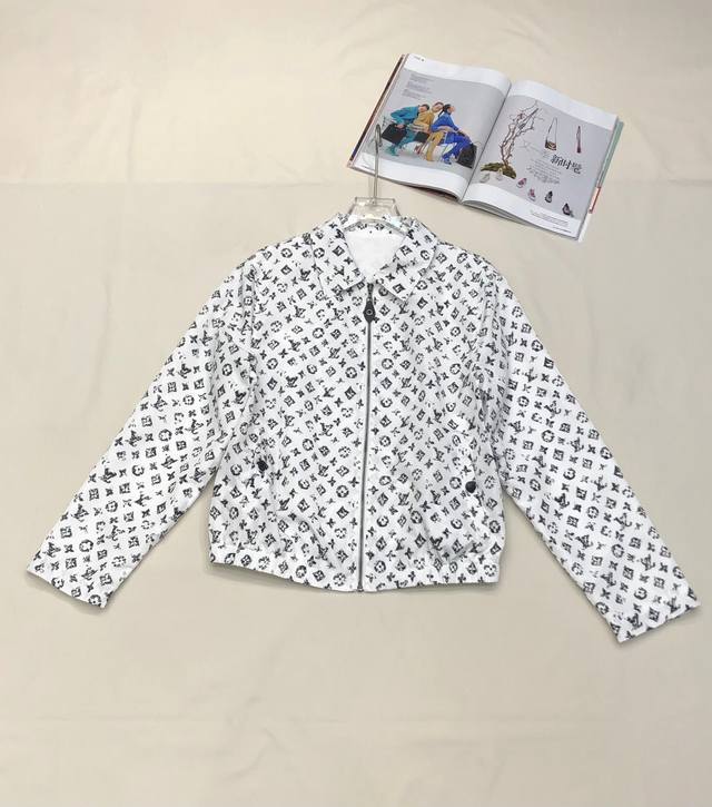 Louis Vuitton*2025 Early Autumn New Jacket with Monochrome Logo Print Fabric Cus