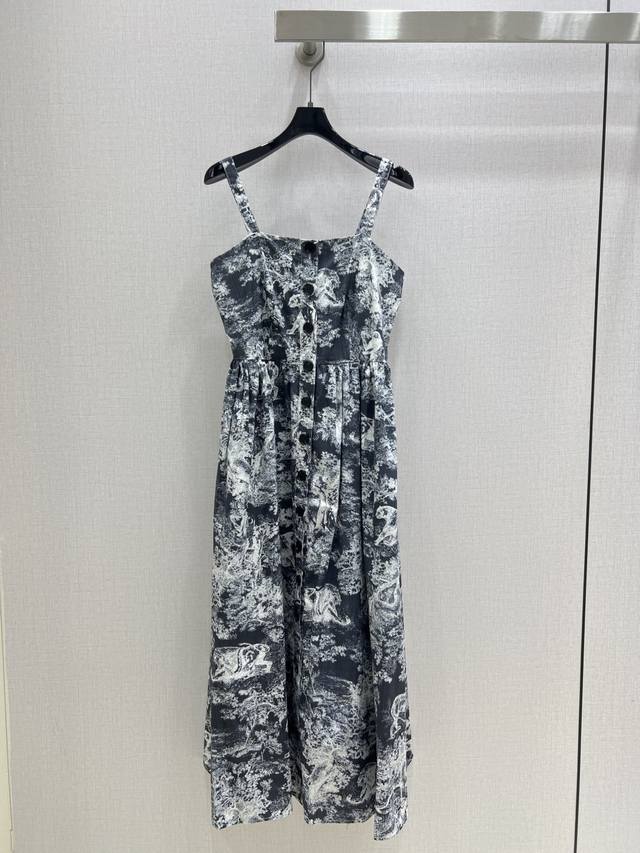 Highly recommend Dio*2025 Spring and Summer new printed button suspender dress.