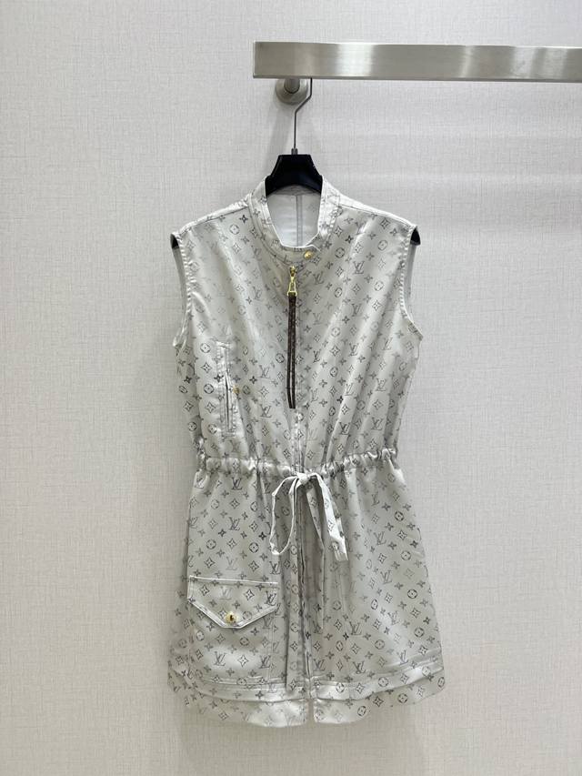 Highly recommend Lv*2025 spring and summer new sleeveless drawstring pocket dres
