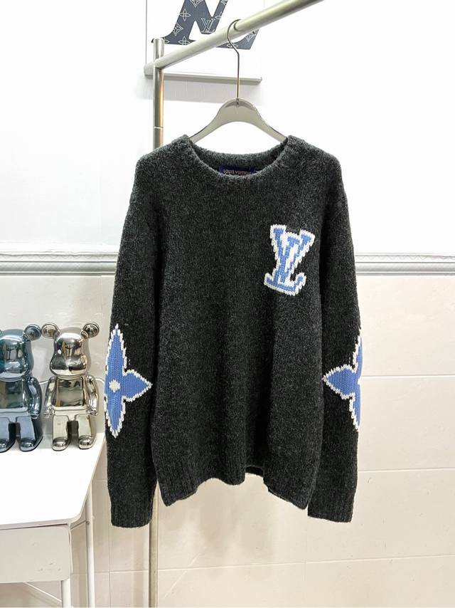 Style No. R054Louis Vuitton four-leaf clover jacquard pullover round neck wool s