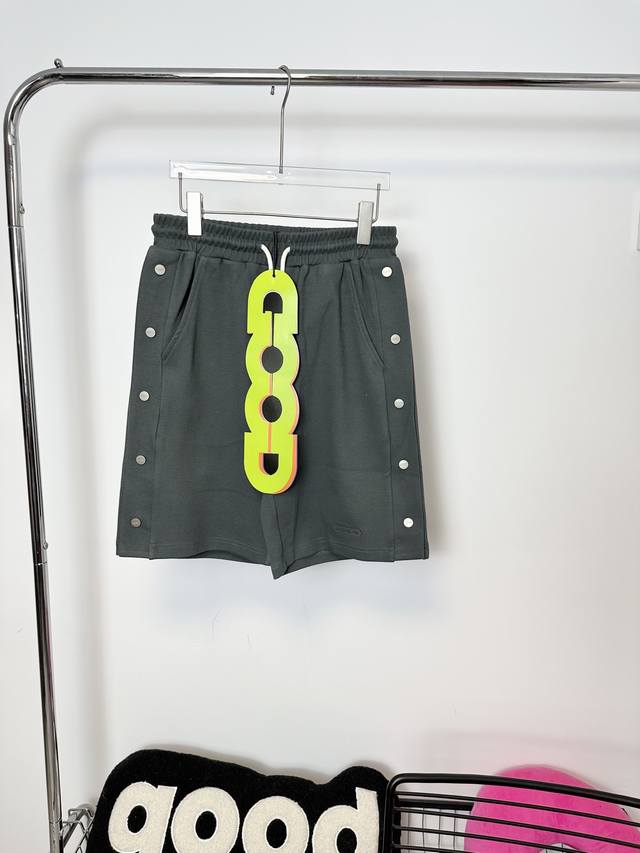 Style: Hmy150Goodbrand. These buttoned, leather-labeled couple's straight-leg sh