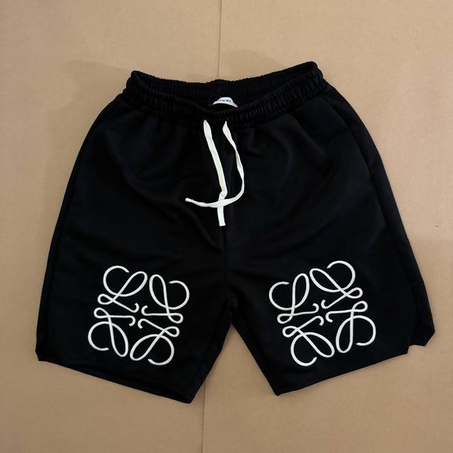 Lw01 Actual photos: Loewe 2025Ss embroidered beach shorts. A must-have for summe