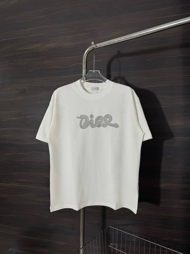 Style: He252Dior-Dior 25 new limited edition year of the snake chest letter patt