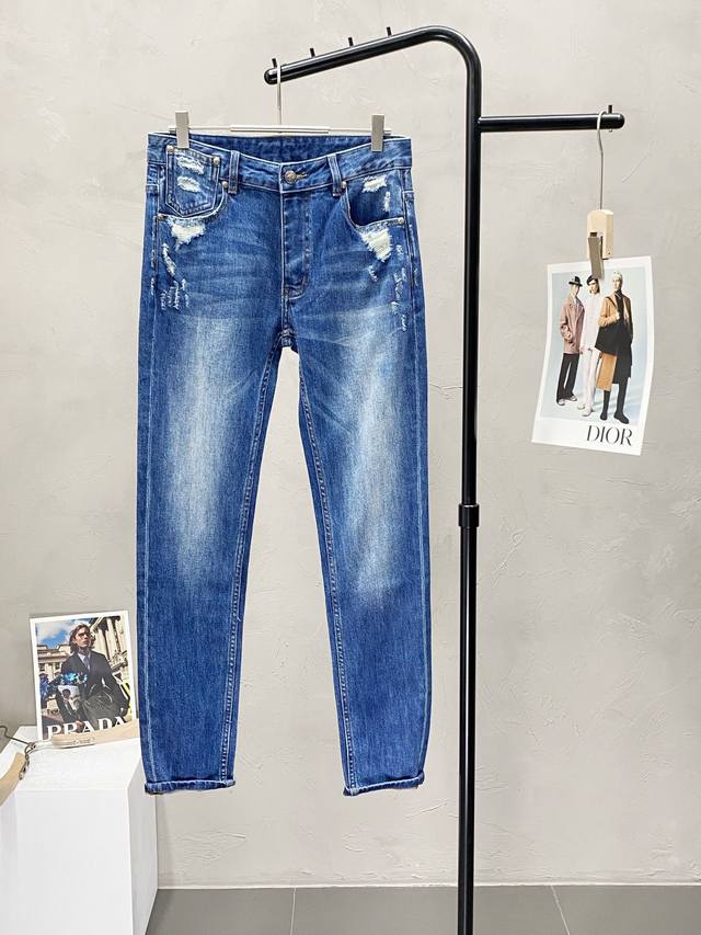 Balmain exclusive new high-end casual jeans! Breathable and comfortable fabric,