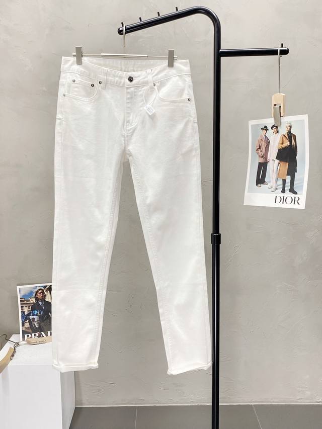 Exclusive Dior new high-end casual jeans! Breathable and comfortable fabric, imp
