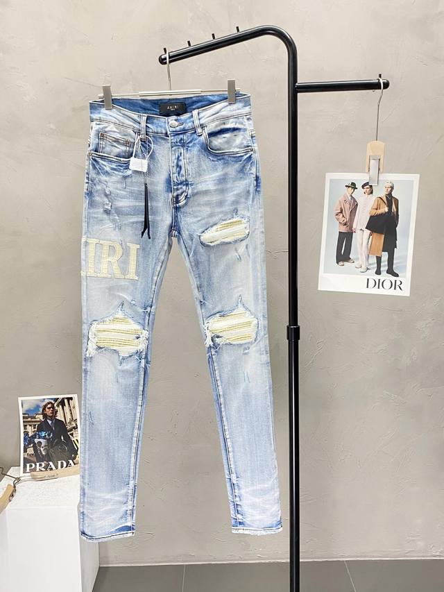 Amiri exclusive new straight-leg jeans in premium style! Made with breathable an
