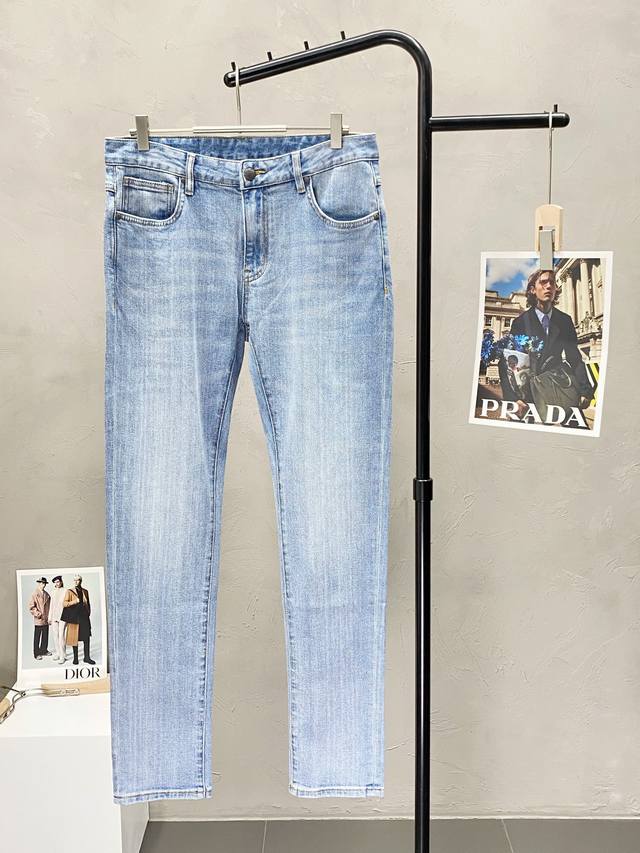 Bottega Veneta exclusive new casual jeans, high-end version! Breathable and comf