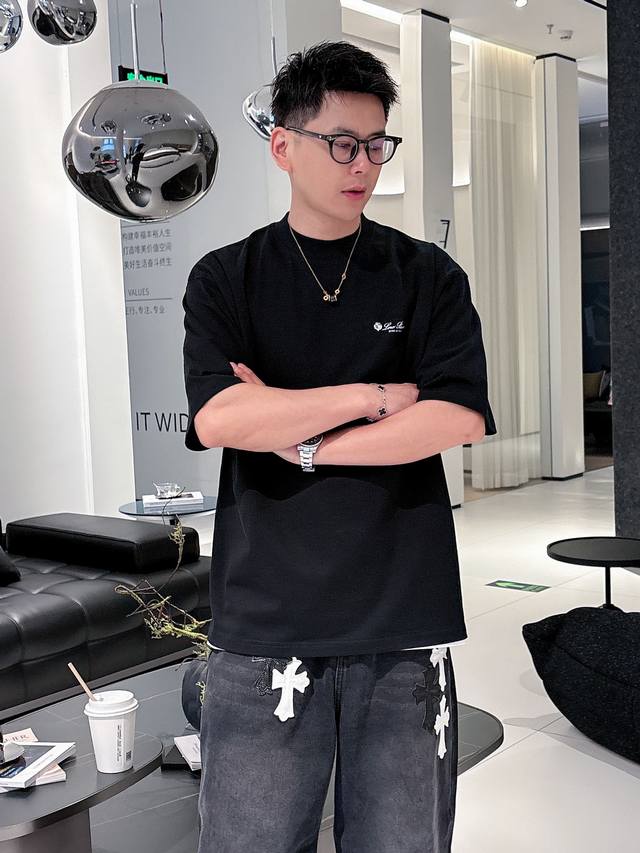 Loro Piana's 2025 Spring/Summer new arrivals! The latest short-sleeved, crew-nec