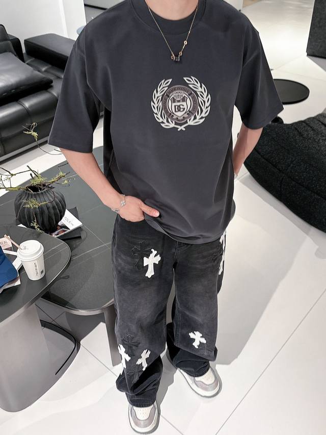 D&G 2025 Spring/Summer new arrivals! The latest short-sleeved, round-neck T-shir