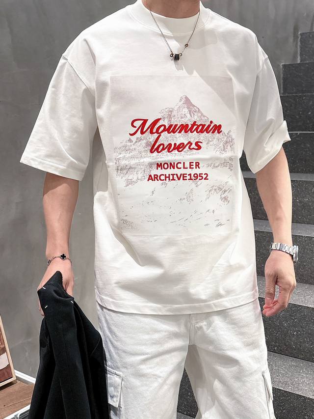 Moncler's 2025 Spring/Summer new releases are now available at the official stor