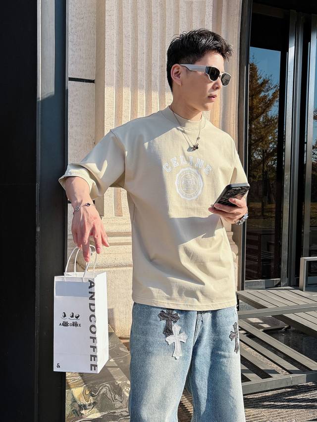 Celine's 2025 Spring/Summer new collection debuts at the official counter. The l