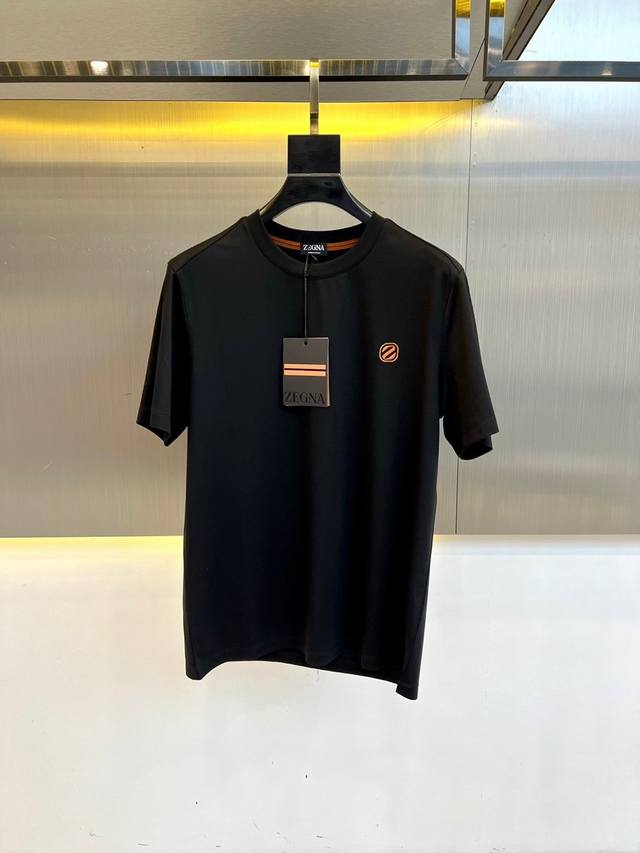 Zegna, Sea Island cotton short-sleeved crew neck T-shirt. This classic logo feat