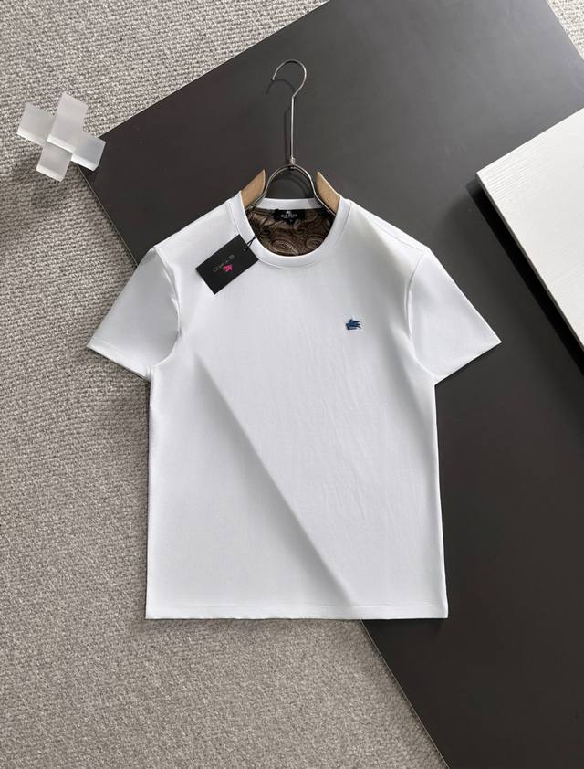 Recommended by Ai Chuo's veterans and newcomers: A classic year-round logo-print