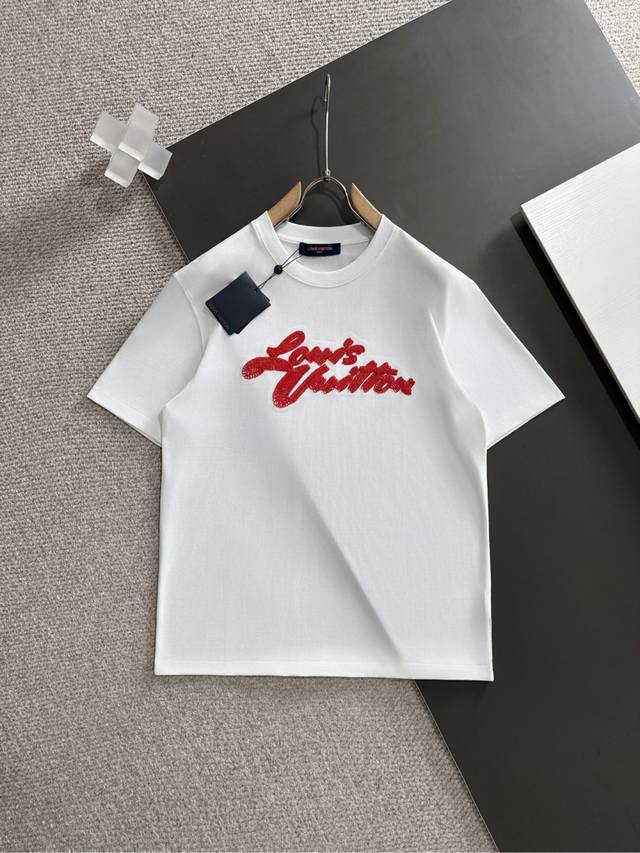 Lv 2025 Spring/Summer new release! High-end custom short-sleeved crew neck T-shi