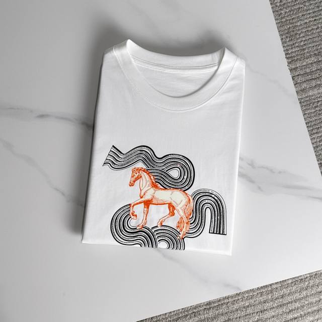 H, 25S new fashion trend casual short-sleeved T-shirt, made of imported fabric.
