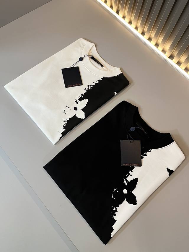 Louis Vuit*On Spring/Summer 2025 Louis Family Luxe Monogram Print Short-Sleeve T