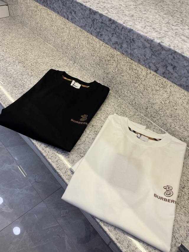 Bbr Bogli 25 Ss new spring/summer debut. The latest short-sleeved, round-neck T-