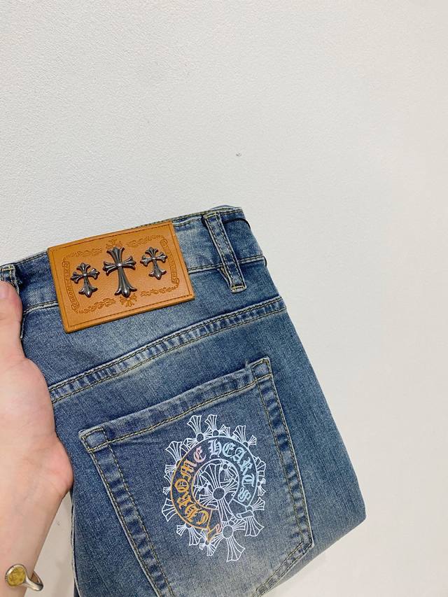 Chrome Hearts 2025 Spring/Summer Men's Washed Straight Jeans! A great product fr