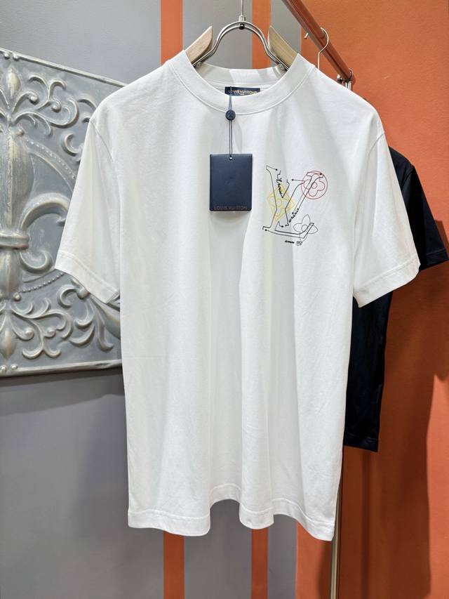 Lv 2025 Spring/Summer new short-sleeved T-shirt! Fashionable and casual short-sl