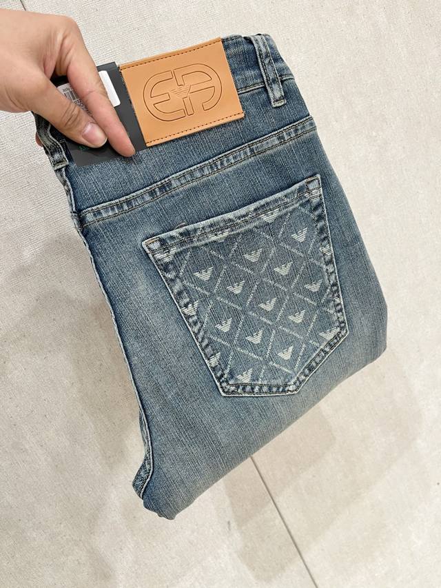 Amn*2025 Spring/Summer new men's washed jeans. Custom-made denim with stretch fa