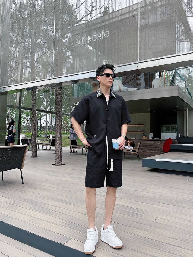 Clothing Pants, the same Tencel ramie casual pants from D's spring and summer co
