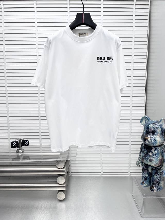 Miumiu*25Ss new spring/summer short-sleeved crew neck T-shirt. High-end custom d