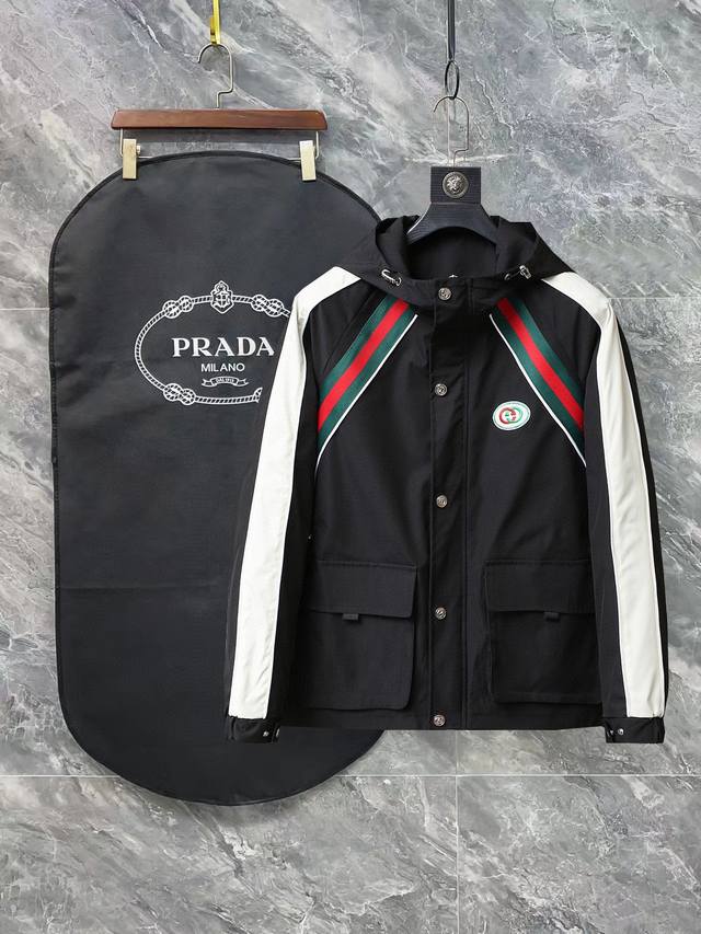 Gucci official website, complete with three labels, pre-sale 2025 Spring new men
