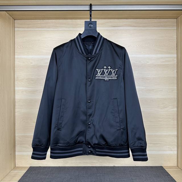 Lois Vitn 2025 Early Spring new jacket with beaded embroidery on the front and b