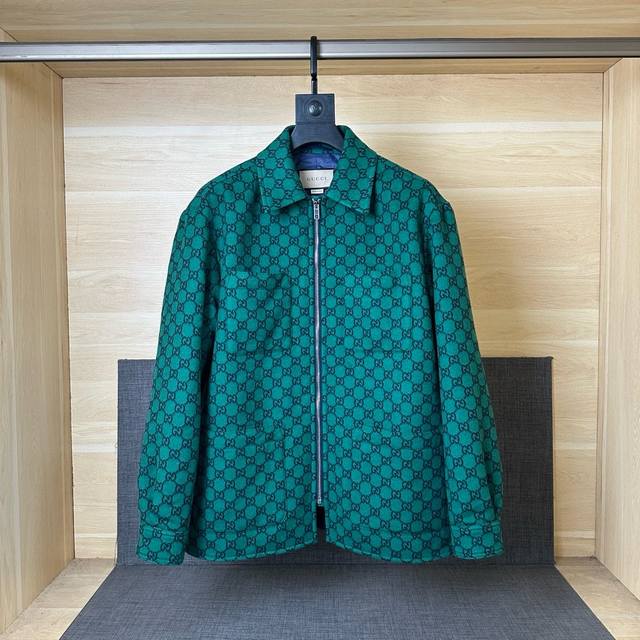 Gucc* Spring/Summer new style Double G monogram shirt jacket. The overall upper