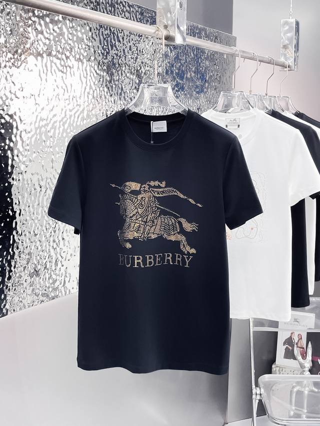 Burberr* 2025Ss new model debuts at the counter with the latest short-sleeved cr