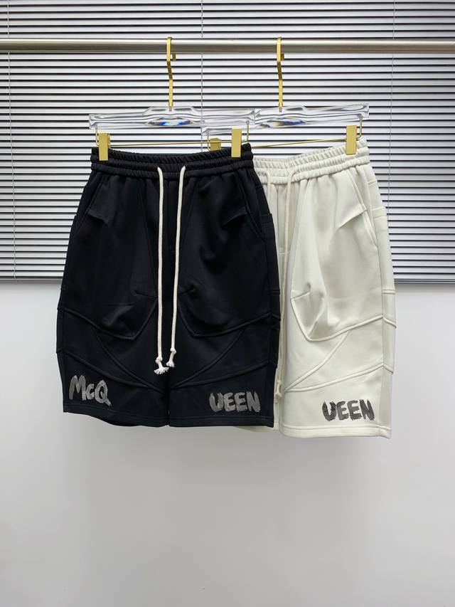 McQueen 2025 Spring/Summer new men's casual shorts. High-end product, simple, st