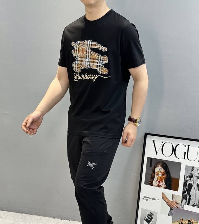 Bbr* Burberry 2025S new short-sleeved T-shirt featuring the classic Burberry War