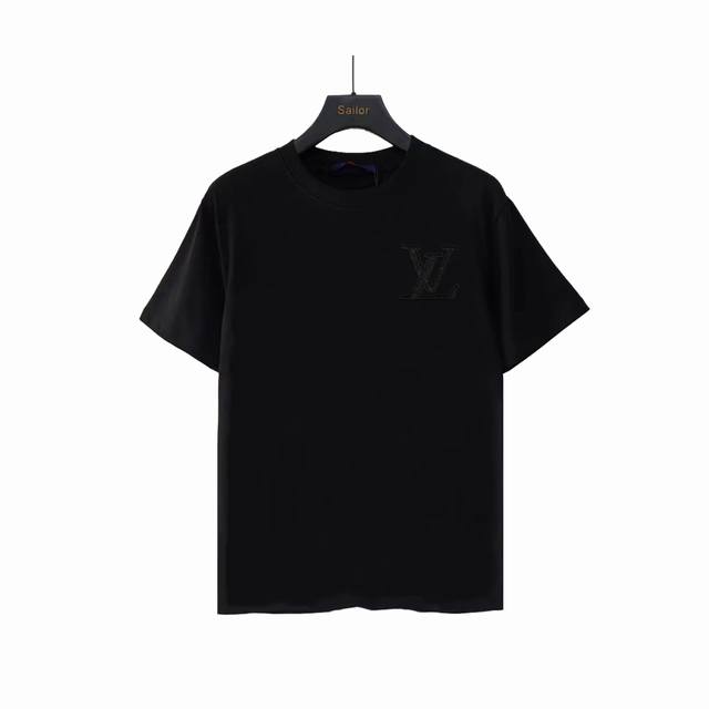 Actual photos and details + size chart Louis Vuitton embroidered logo short-sle