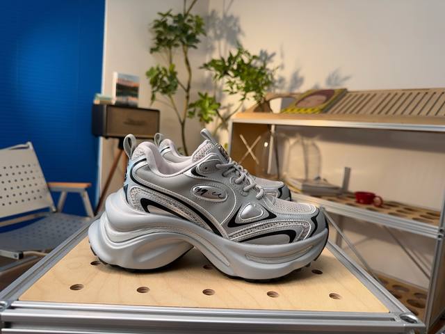 Gg-Cc Comfortable and versatile casual shoes for commuting, height-enhancing, sh