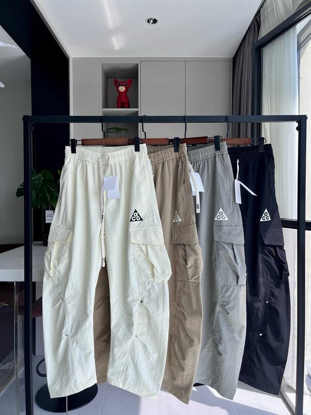 Acg Nike workwear multi-pocket straight pants Nike Acg's new loose workwear mult