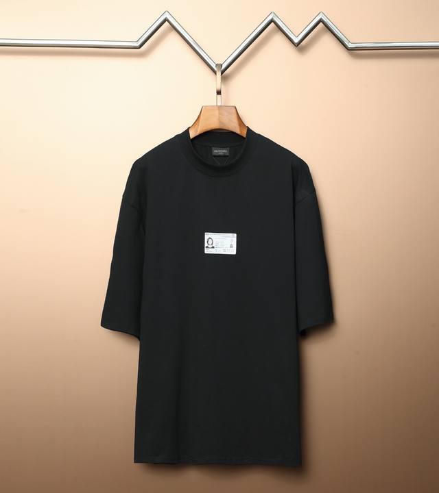 Top-level, highest version, slightly larger in size, Balenciaga, classic identit