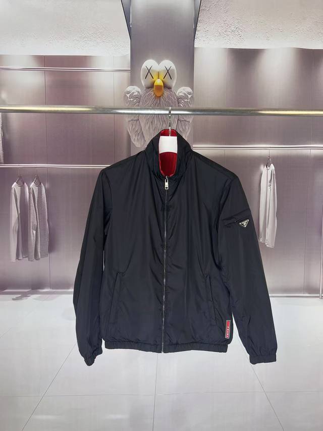 Prada 2025 Fall/Winter new red lining, reversible stand-up collar trench coat wi