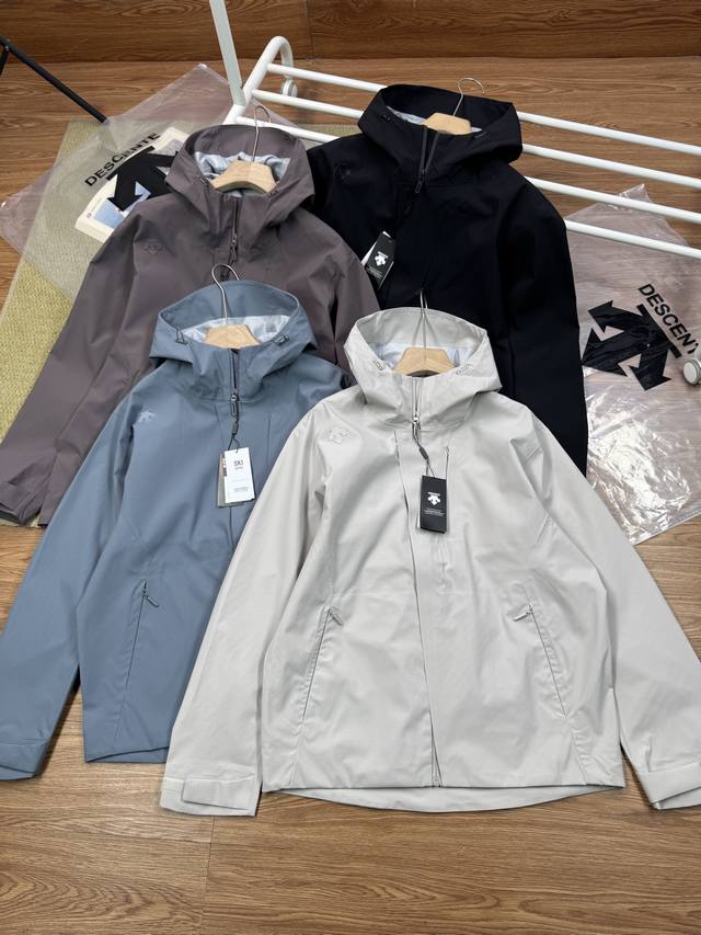 Supply controlDescente urban commuter unisex version fully taped windproof and w