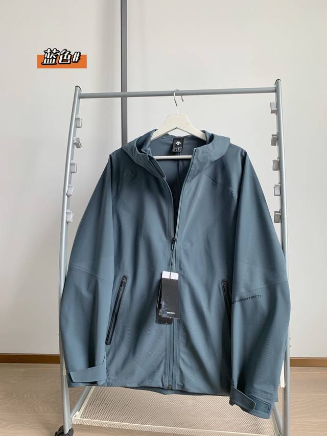 Item No. 508132, shipped by SF Express William Chan's same style Descente compre