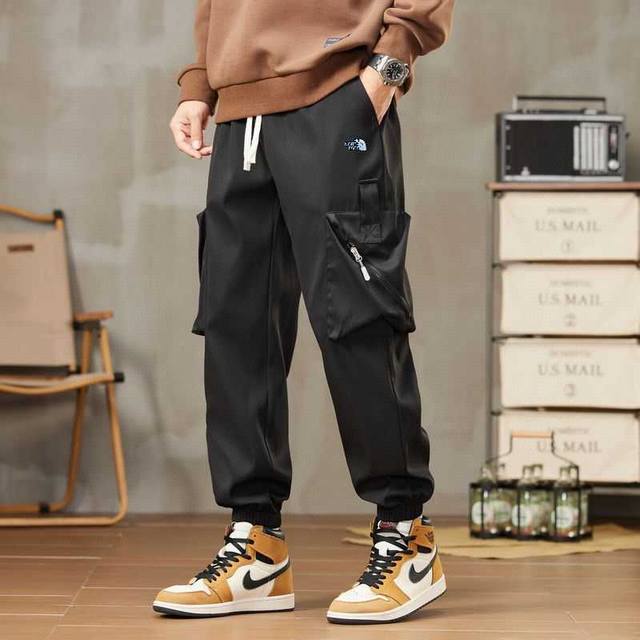 The North Face's new spring/fall regular-fit Ins trendy motorcycle cargo pants w
