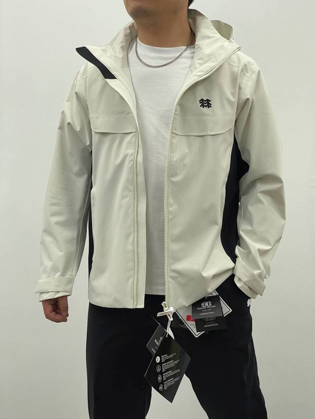 New arrival, new model images. Kolon Sport 25Ss new autumn outdoor casual jacke