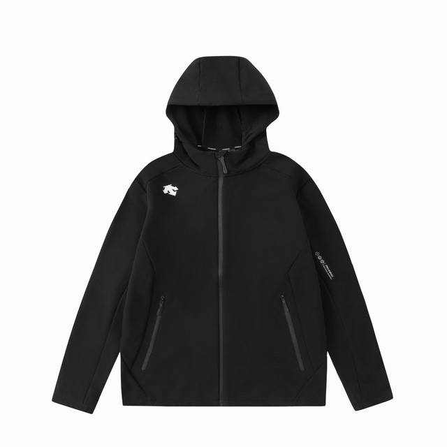 Descente's latest couple's training woven outdoor windproof and waterproof three
