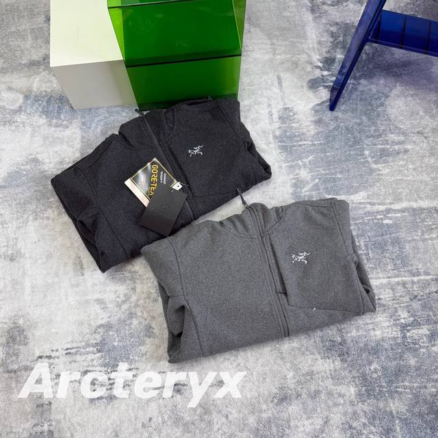 Arcteryx Sawyer Wool Hoody Windproof Hooded Softshell Jacket, Unisex. - Accessor